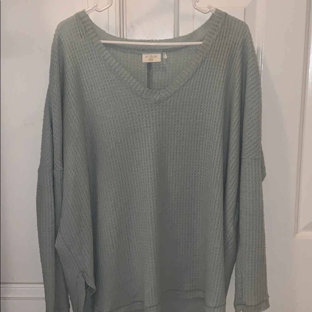 Basic Urban Outfitters sweater